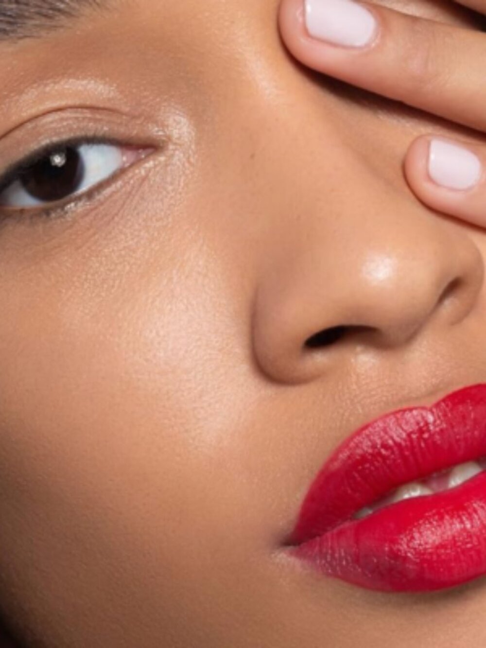 TRUE RED ILIA - Color Block Lipstick  NEW UNUSED BOXED